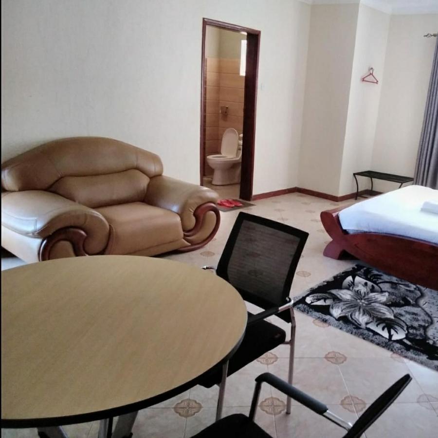 Migingo Suites Εντέμπε Εξωτερικό φωτογραφία