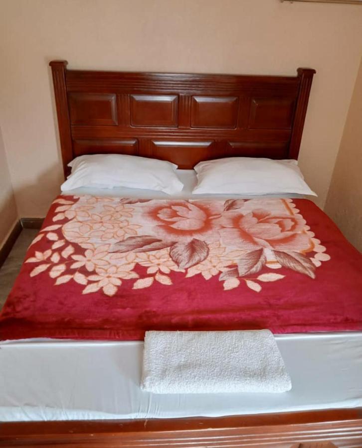 Migingo Suites Εντέμπε Εξωτερικό φωτογραφία