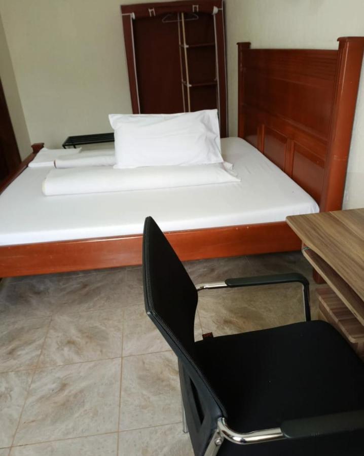Migingo Suites Εντέμπε Εξωτερικό φωτογραφία