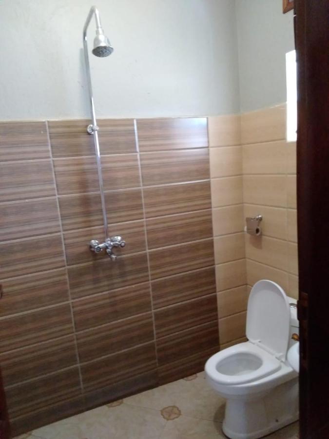 Migingo Suites Εντέμπε Εξωτερικό φωτογραφία