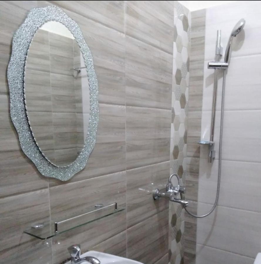 Migingo Suites Εντέμπε Εξωτερικό φωτογραφία